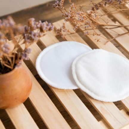 Coussinets d'allaitement lavables.